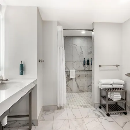 Hilton Grand Vacations Club Chicago Magnificent Mile