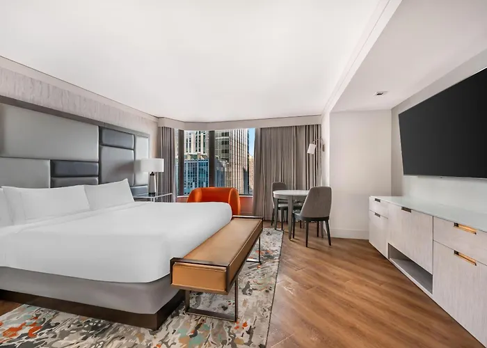 Hilton Grand Vacations Club Magnificent Mile Hotel