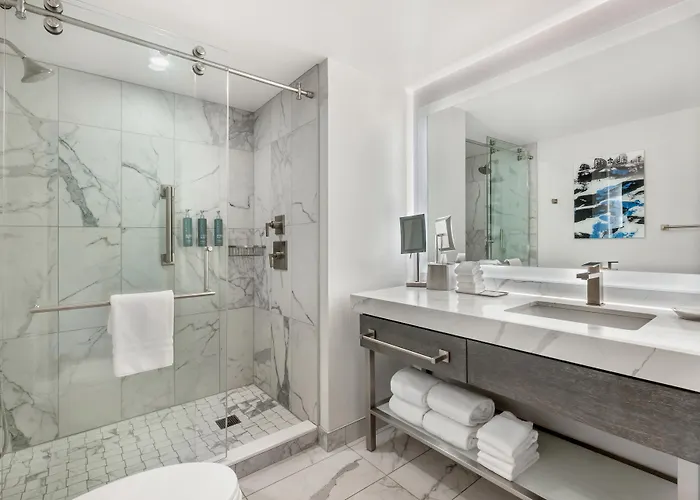 Hilton Grand Vacations Club Magnificent Mile Chicago